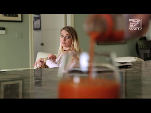 ❤️ Warm meisie met groot tiete en stywe poes kry pik van verloorder, maar baie hard ☑ Gehaltepornografie by porn af.hentaidude.ru ❌️❤