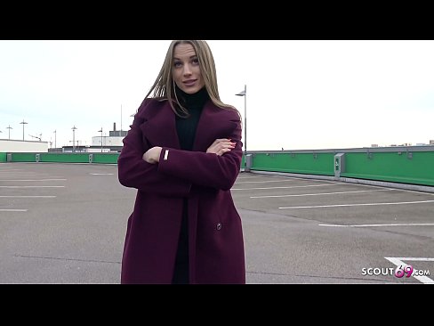❤️ DUITSE VERKENNER IS 'N DROOM RAAK STAAL, PARKEERTERREIN TELLTALE EN SEXY VIR GELD ☑ Gehaltepornografie by porn af.hentaidude.ru ❌️❤