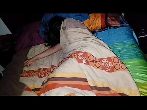 ❤️ Stiefseun berispe sy jong stiefma terwyl sy slaap. ☑ Gehaltepornografie by porn af.hentaidude.ru ❌️❤
